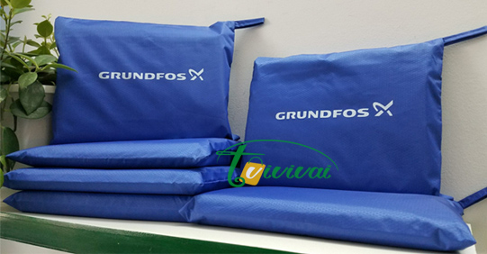 Áo mưa quảng cáo siêu nhẹ-khách hàng GRUNDFOS