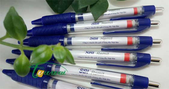 Bút bi banner-Khách hàng Công ty chuyển tiền Remit