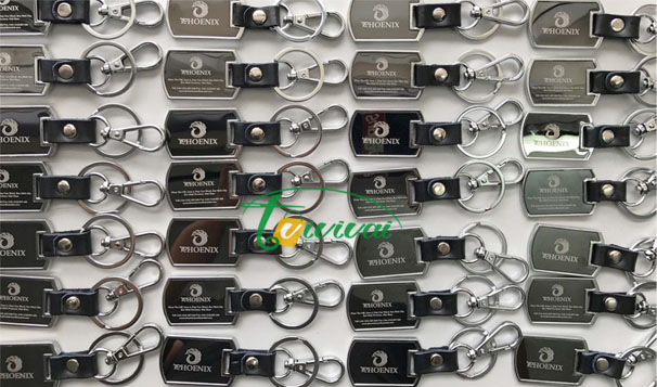 Móc khóa kim loại quà tặng đẳng cấp - khách hàng PHOENIX