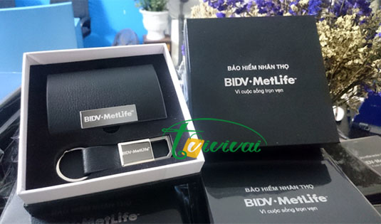Bộ quà tặng 2 sản phẩm-khách hàng BIDV METLIFE