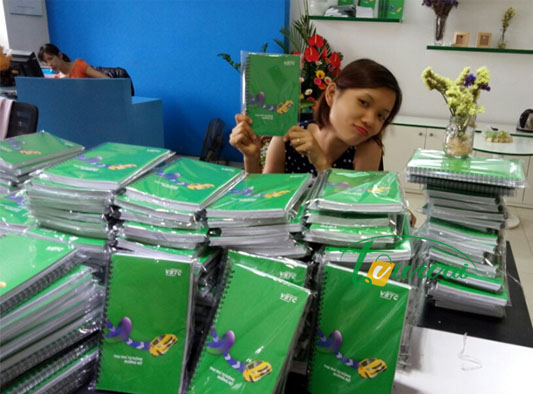 Sổ quà tặng lò xo-khách hàng Trạm Thu Phí Đường Bộ VETC