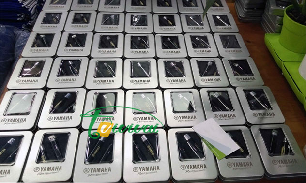 USB BÚT đa năng 5 in 1 khắc logo - khách hàng YAMAHA VIỆT NAM