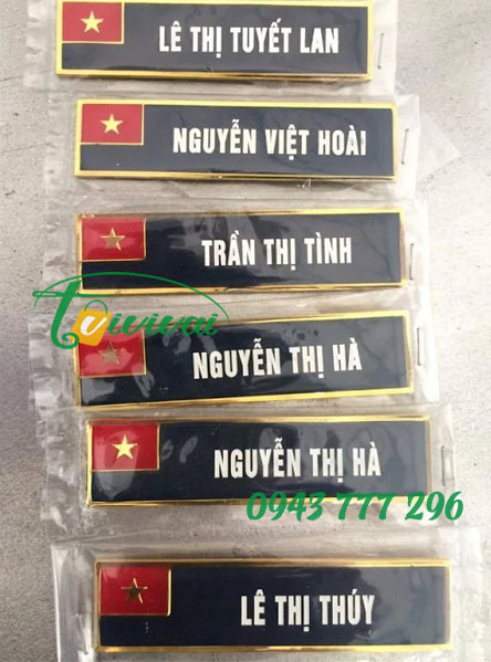 Huy hiệu mica hình bầu dục gài áo nhân viên Kỹ thuật SAMSUNG