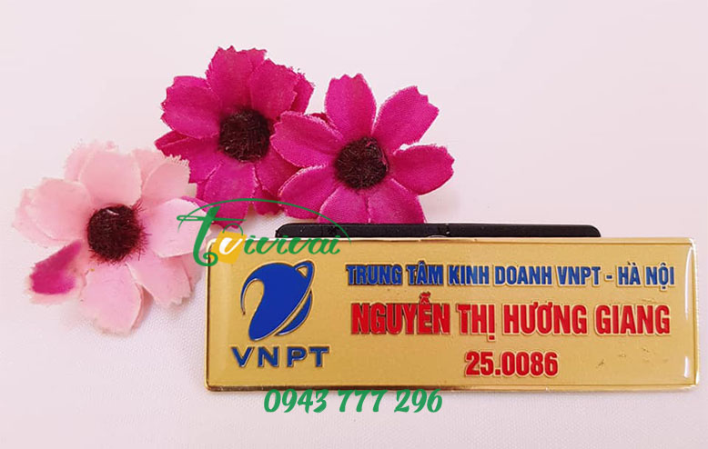Kỷ niệm chương pha lê – khách hàng HONDA VIỆT NAM