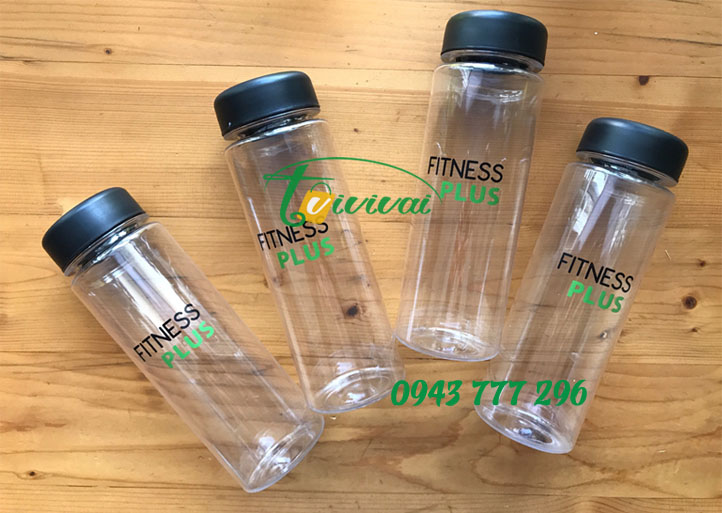 Bình nước quà tặng nắp đen - khách hàng FITNESS PLUS