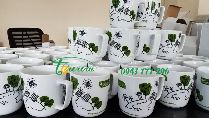 QUÀ TẶNG CỐC SỨ MINH LONG in logo – TT PHÁT TRIỂN SÁNG TẠO XANH GreenID