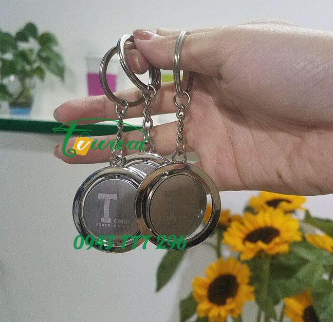 Móc khóa kim loại quà tặng – khách hàng TRÍ VIỆT TCORP