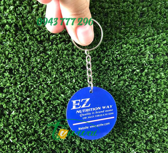 Móc khóa quà tặng mica tròn – Công ty TNHH ĐỊNH HƯỚNG DINH DƯỠNG EZ