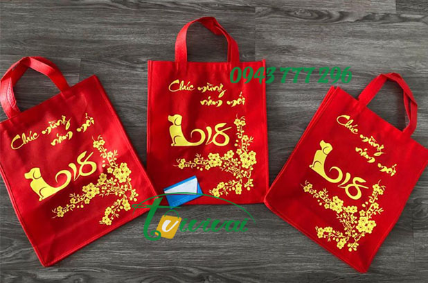 Túi vải không dệt đựng quà tặng, quà biếu cuối năm in CHÚC MỪNG NĂM MỚI