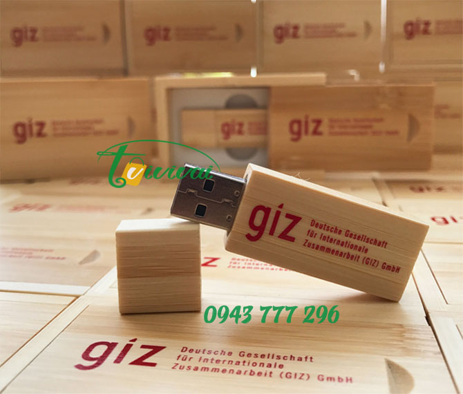 BỘ QUÀ TẶNG USB GỖ – TỔ CHỨC HỢP TÁC PHÁT TRIỂN ĐỨC GIZ
