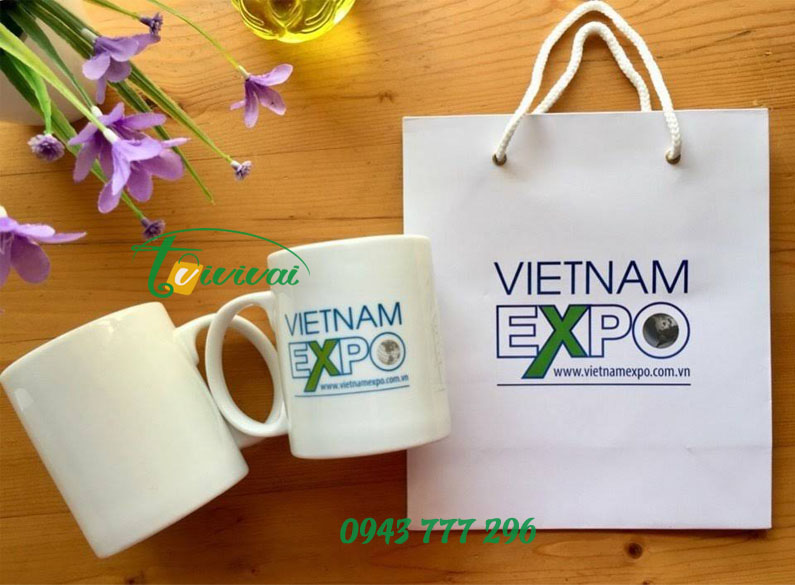 Cốc sứ quà tặng – khách hàng VIỆT NAM EXPO