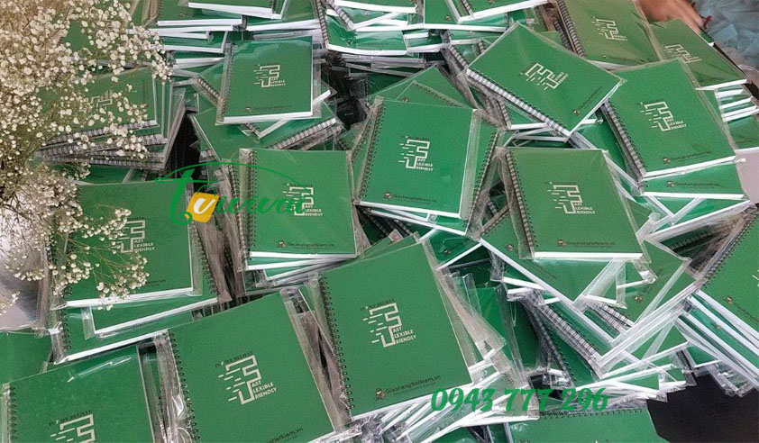 Sổ lò xo quà tặng - khách hàng GIAO HÀNG TIẾT KIỆM