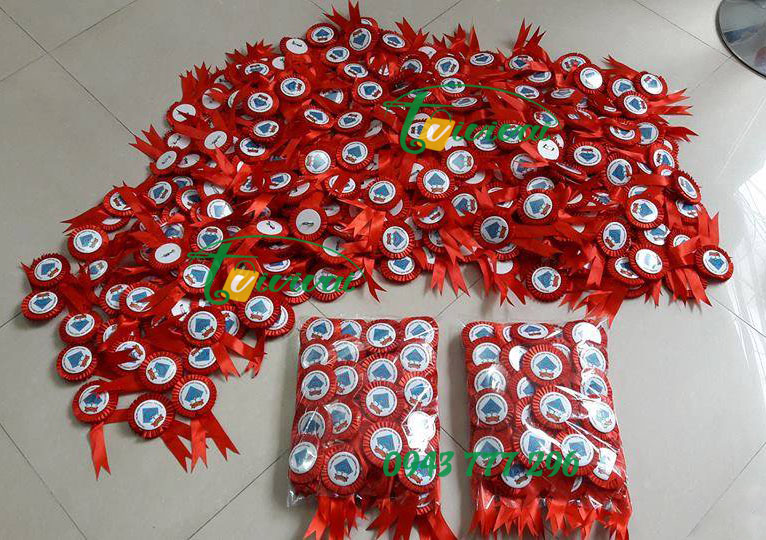 Huy hiệu nơ cài ghim - khách hàng TRƯỜNG THPT HẠ LANG