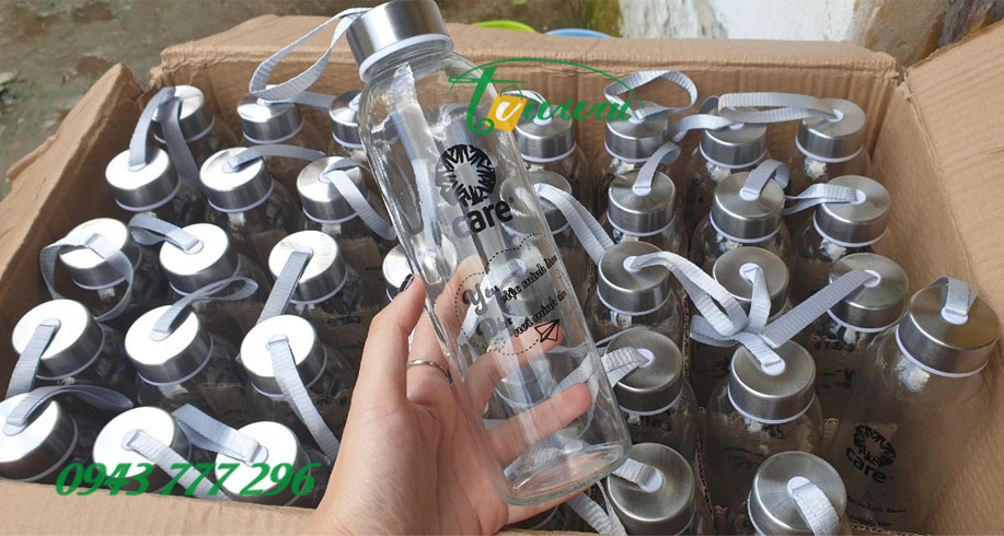 BÌNH NƯỚC THỦY TINH QUÀ TẶNG – KH TỔ CHỨC CARE TẠI VIỆT NAM